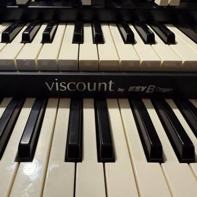 Viscount Legend Live 2022 image 4
