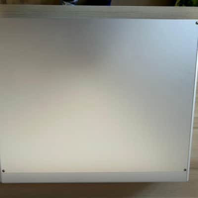 T+A Pulsar CD 1230 R Professional CD Player - Silver image 12