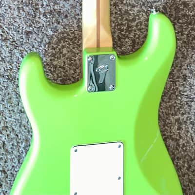 2019 Fender FSR Player Series Stratocaster  Electron Green, Limited  Edition electric guitar image 8