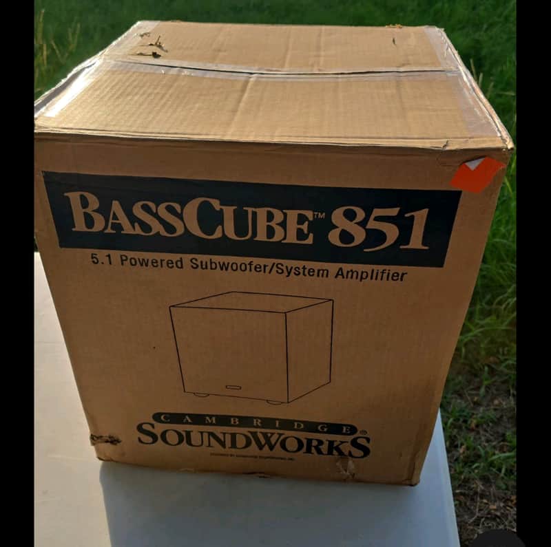 Cambridge SoundWorks BassCube 851 100W 8in Powered Subwoofer Black RCA/3.5 image 1