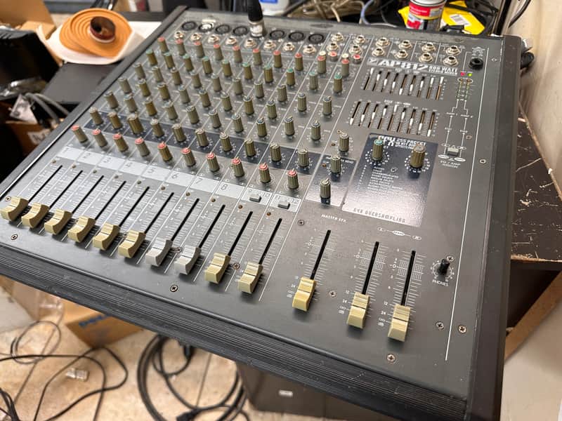 Yorkville AP812 800 Watt Powered Mixer w/Road Case - 2 Bad Channels image 1