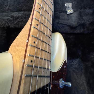 Mosrite The Nokie - Signed by Nokie Edwards & Semie Moseley - Case and box - Vintage image 9