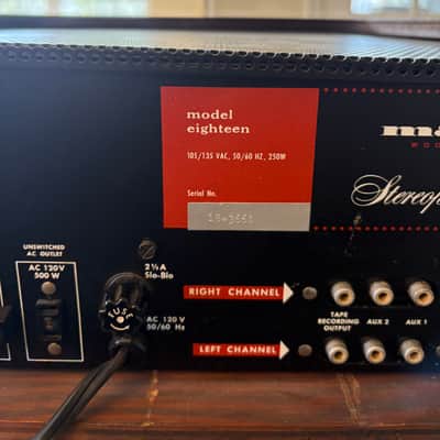Marantz Model 18 stereo receiver with original wood case 1960’s image 12