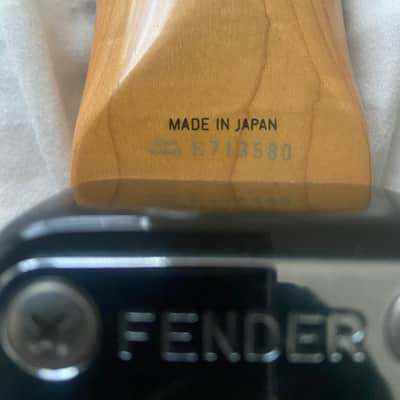 1980s Fender Jazzmaster MIJ FujiGen E-Series (1984–1987) – Sunburst – with hard case image 5