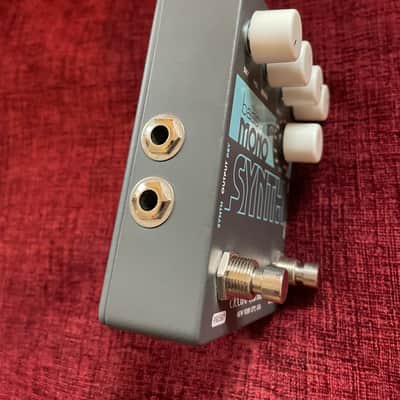 Electro-Harmonix Bass Mono Synth 2019 - Present - Gray image 3