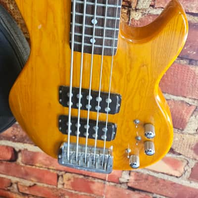 G&L Tribute Series L-2500 5-String Bass 2003 image 6