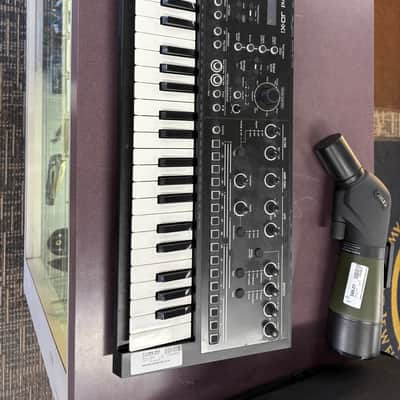 Roland JD-Xi 37-Key Analog/Digital Crossover Synthesizer 2015 - Present - Black