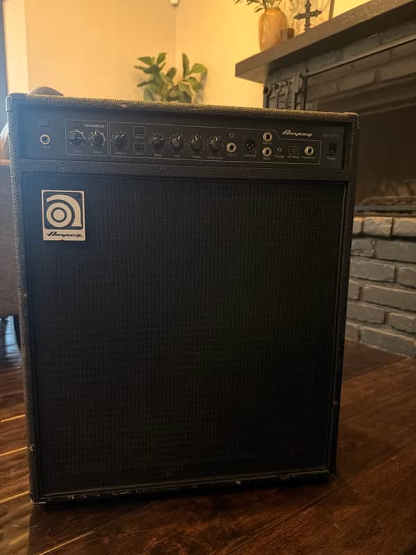 Ampeg BA-210v2 450-Watt 2x10" Bass Combo