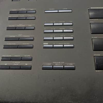 Roland R-8 Human Rhythm Composer (vintage digital drum-machine, Japan, 1989) image 10