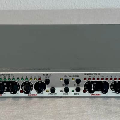 Peavey CEL2A Compressor/Expander/Limiter , Silver, Ships Ultra Fast ! image 1