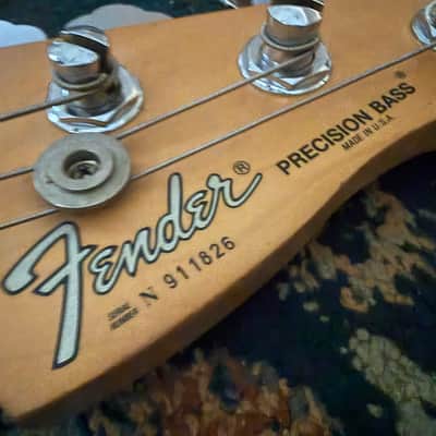 1991 Fender Precision Bass - USA image 9