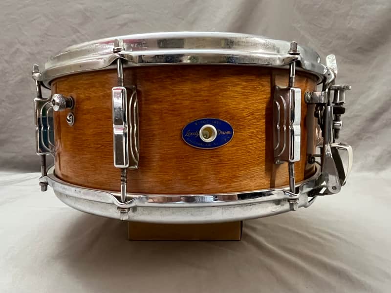 Leedy Utility Mahogany 5.5”x 14” Snare Drum with Hard Shell Case image 1