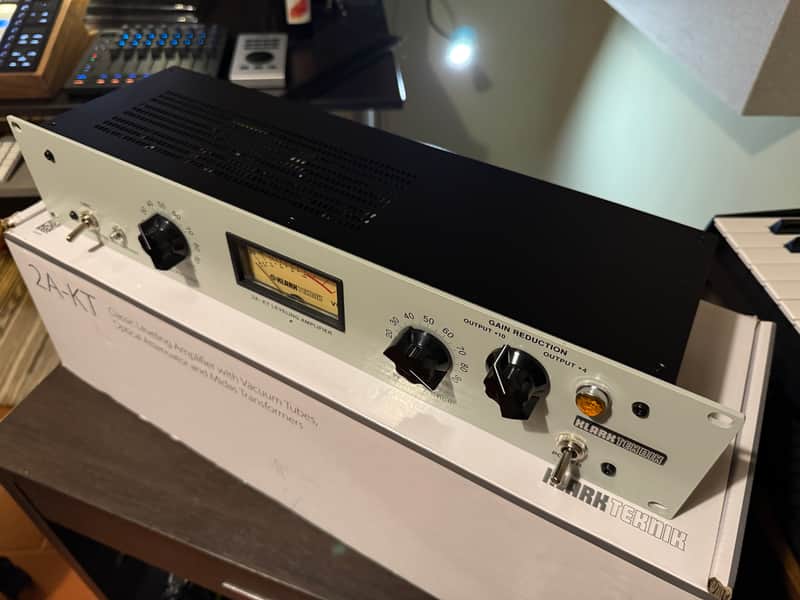 Klark Teknik KT-2A Tube Leveling Amplifier image 1