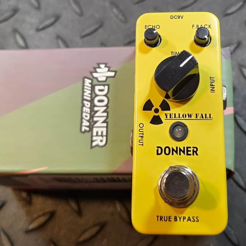 Donner Yellow Fall Analog Delay 2010s - Yellow image 1