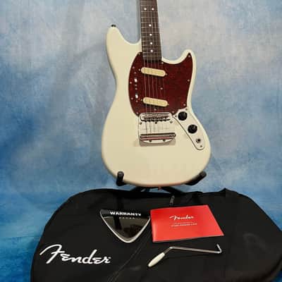 *NEW IN BOX* 2025 Fender MIJ Traditional II 60s Mustang Olympic White image 9