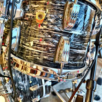 Ludwig Classic Maple Fab Outfit 9x13 / 16x16 / 14x22" PLUS 8x10” Drum Set - Black Oyster Pearl image 2