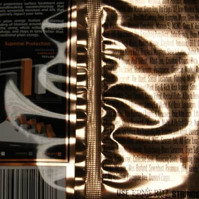 Immagine Ernie Ball 2548 Everlast light acoustic guitar strings 11-52 - 2