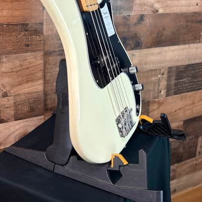 Fender Standard Precision Bass - Olympic White, Free Ship 993 image 2