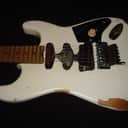 EVH "Frankie" Relic - White - Gig Bag - 6 lbs. 14 oz.