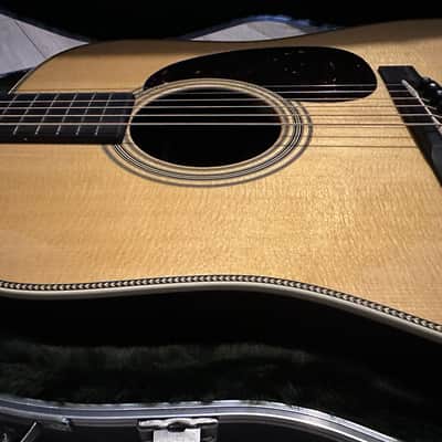 Martin Standard Series HD-28 2024 - Natural image 9