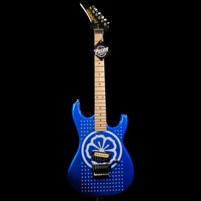 Used Kramer Baretta Custom Graphics "White Lotus" - White Lotus Candy Blue image 3