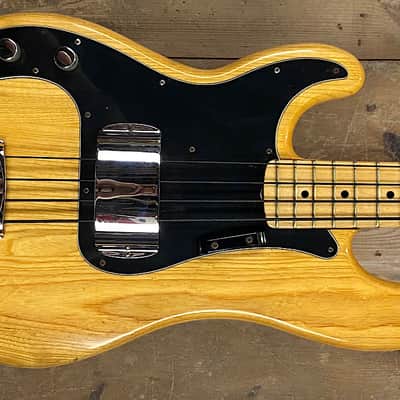 Fender Precision Bass Left-Handed with Maple Fretboard 1970 - 1983 - Natural image 1