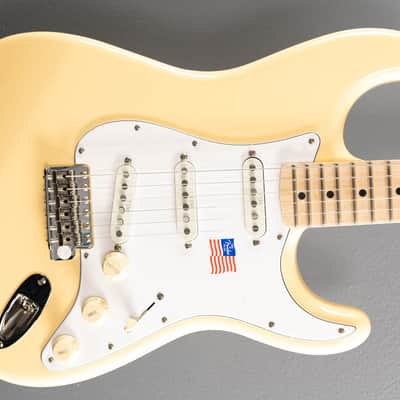 Fender Yngwie Malmsteen Stratocaster - Vintage White w/Maple image 1