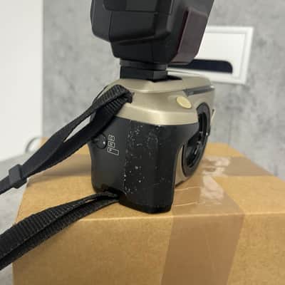 Minolta Vectis S‑1 and Cullmann 40AF image 4