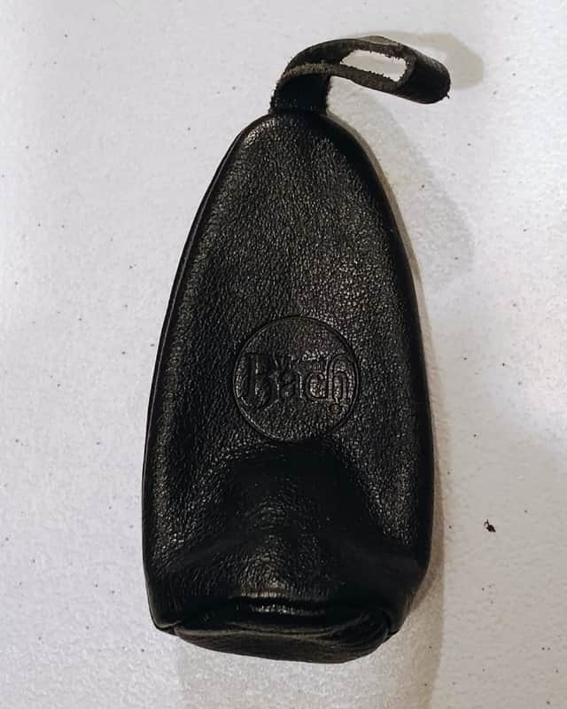 Bach leather trombone, baritone or euphonium mouthpiece pouch with zipper image 1