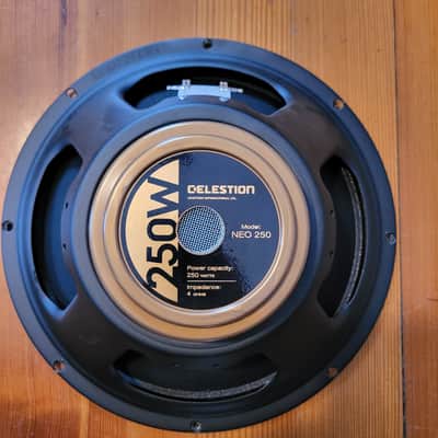 Celestion  Neo 250 4 ohm - Copperback image 1