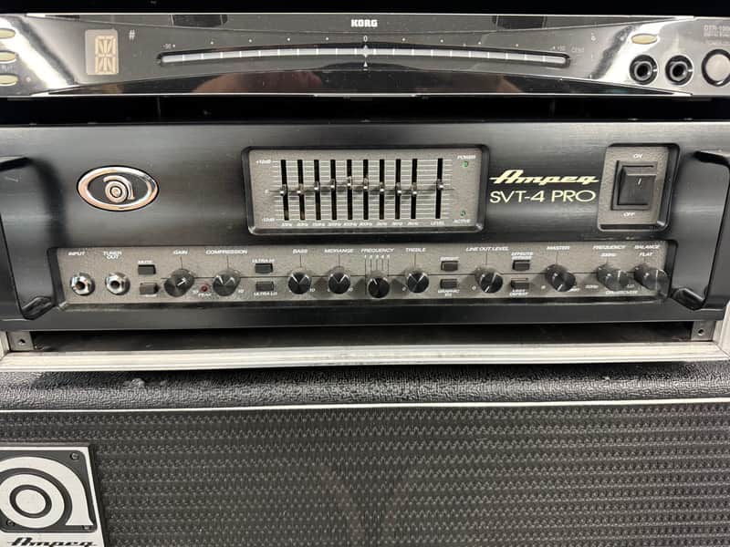 Ampeg STV 4Pro 1600 watts with Anvil Flight Case *NOT WORKING* image 1