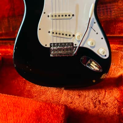 Fender Stratocaster 1975 - Black image 2