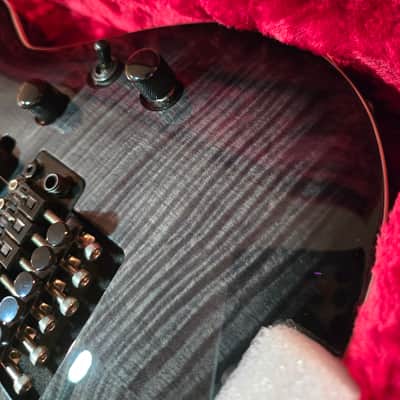 ESP LTD H3-1000 FR WITH CASE 2020 - Present - See Thru Black Sunburst image 7