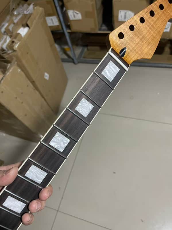 White binding Round stainless steel 4a 22 frets Roasted Maple guitar neck Rosewood fingerboard Pearl block inlay 25.5inch hole 10mm image 1