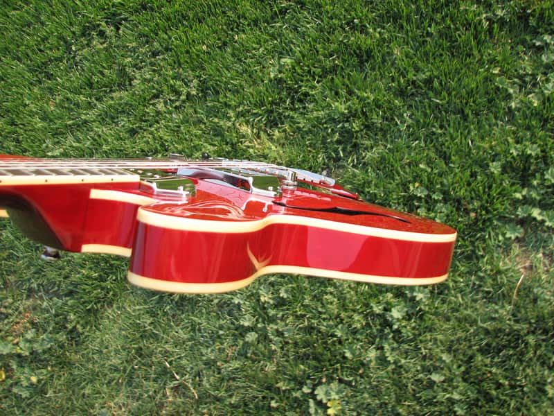 Epiphone Casino Coupe - Cherry Red - Gotoh Bridge - Black