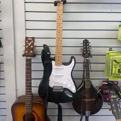 Squier Affinity Series Stratocaster 2010s - Black image 1
