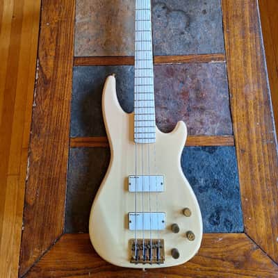 Greco Guitar Device w/Spirit Energy bass active MIJ '80s - white image 3