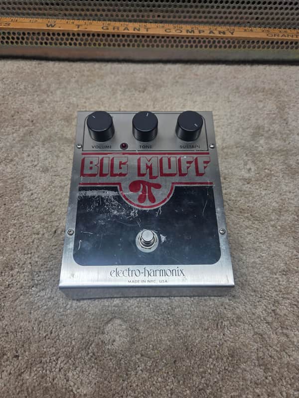 Electro-Harmonix NYC Big Muff Pi EC3003 -A 2000 - Silver- black image 1