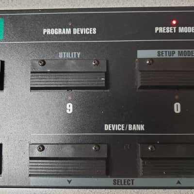 Digital Music Ground Control MIDI Foot Controller w/ gig bag image 9