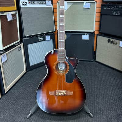 Fender acoustic Bass "Kingman" shaded edge burst finish with soft case image 1