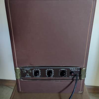 40s VEGA COMMANDER 1x10" combo image 3