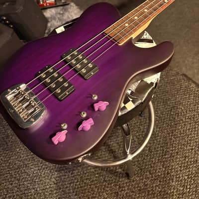 G&L ASAT Bass 2022-2024 - Purple image 2