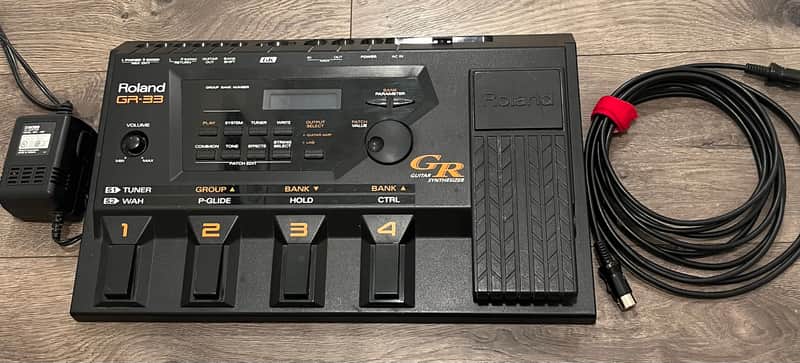 Roland GR-33