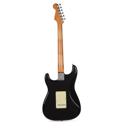 Fender Limited Edition Vintera II Road Worn '60s Stratocaster Black image 5