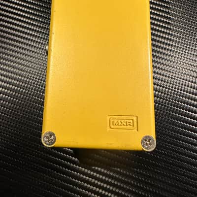 MXR MX-104 Block Distortion + 1975 - 1984 - Yellow image 7