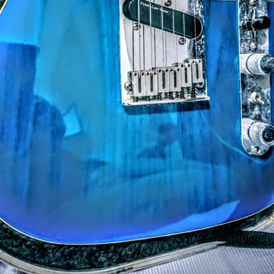 Fender NEW TELECASTER PLUS **** 6164205 TELE PLUS RW BLB W/C 12/1996 - BLU BURST CON MATICES VERDES GOLPE PLANCO NACARADO PERLADO USA PLUS DE LUXE image 3