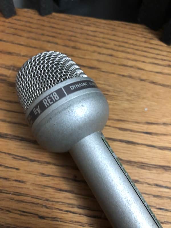 Electro-Voice RE18 Supercardioid Dynamic Microphone 1970s - Beige image 1