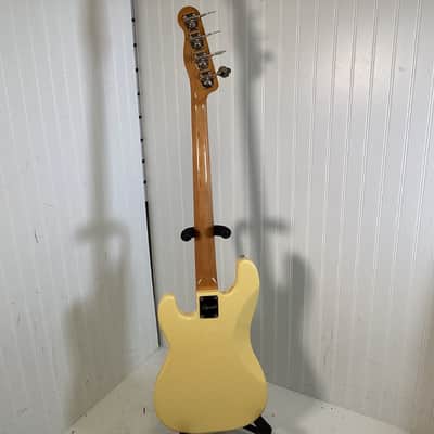 Squier Classic Vibe Telecaster Bass image 6