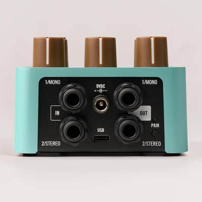 Universal Audio DEL-VERB Ambience Companion Reverb and Delay Pedal image 2