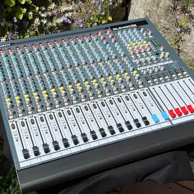 Allen & Heath GL2400 16 - Black image 2
